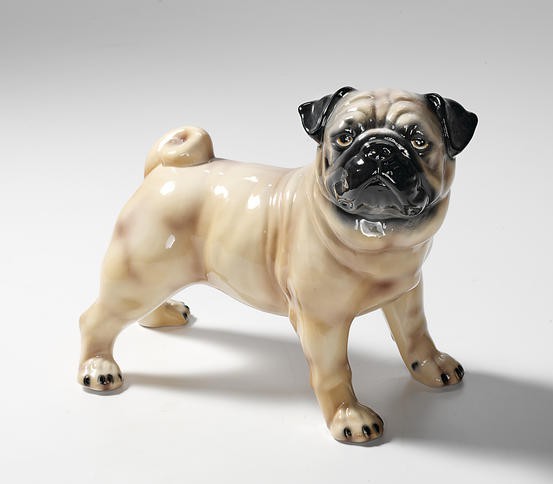 STATUA CANE CARLINO IN PIEDI IN CERAMICA -ANIMALI-